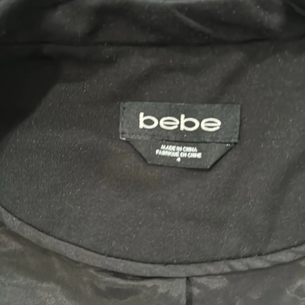 Bebe - Picture 3 of 3